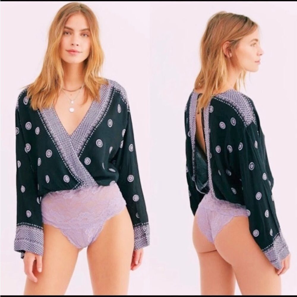 FREE PEOPLE | INTIMATELY On Board Black Paisley Bell Sleeve Bodysuit Women’s S